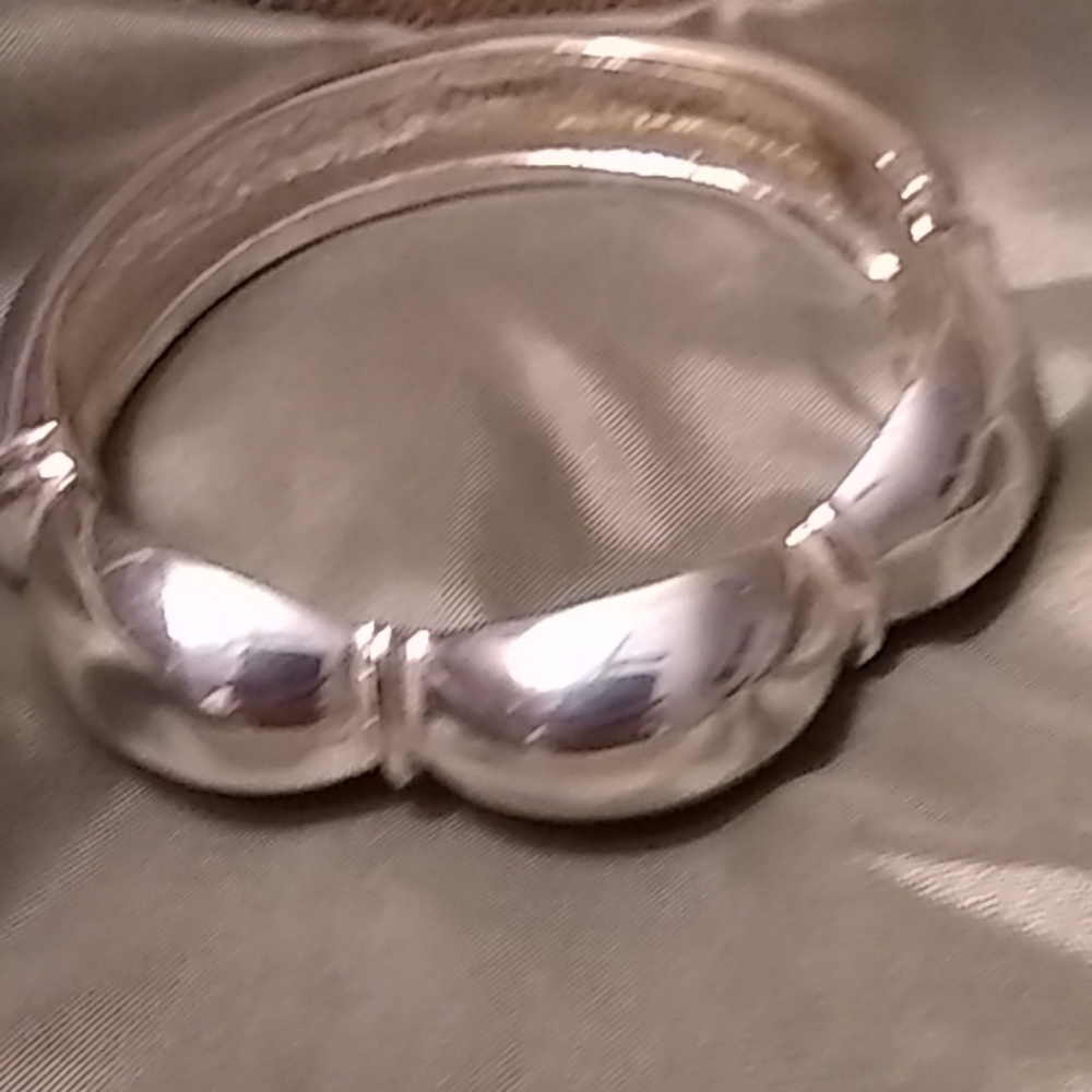 Vintage silvertone cuff bracelet